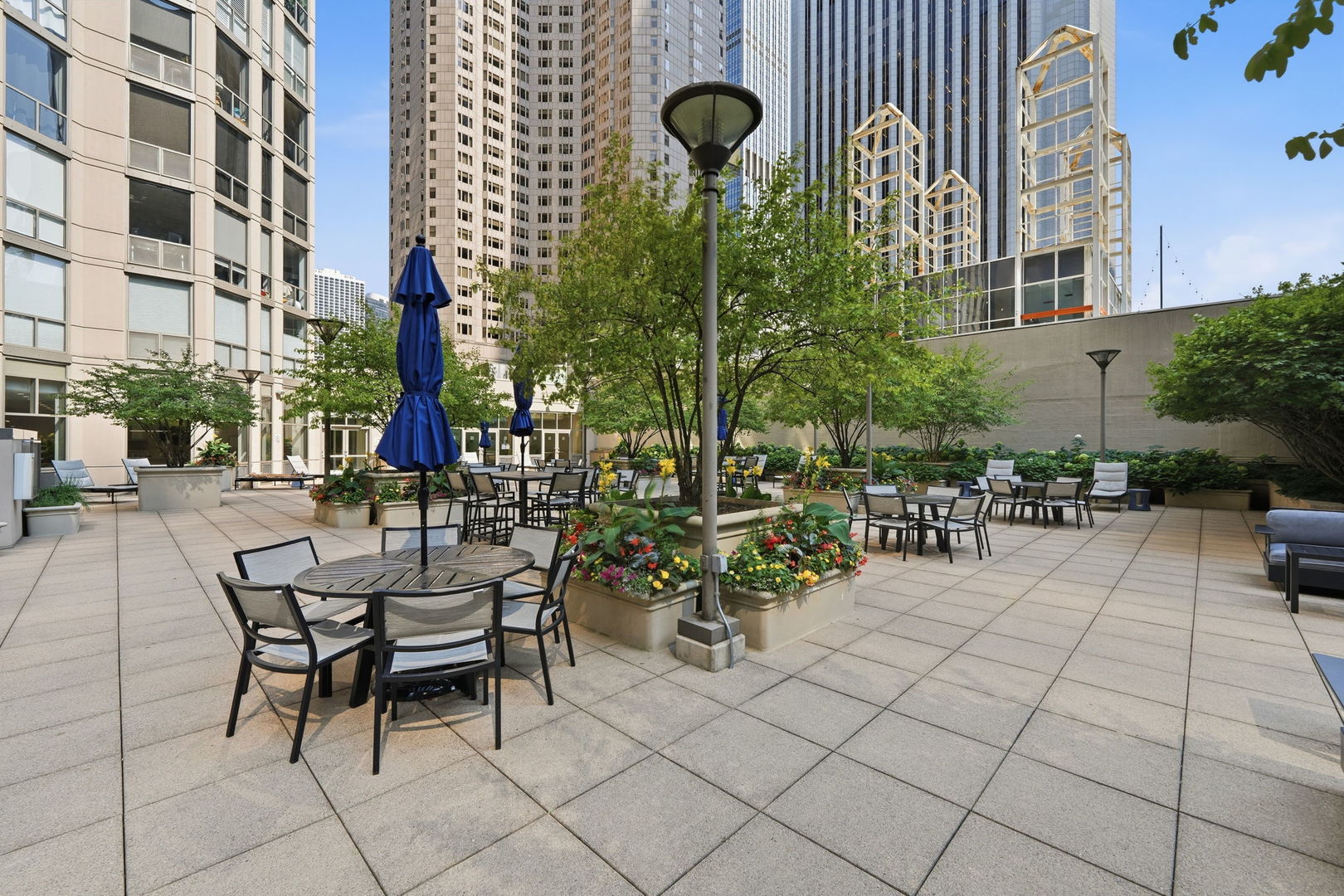 222 N Columbus Drive Unit: 2807