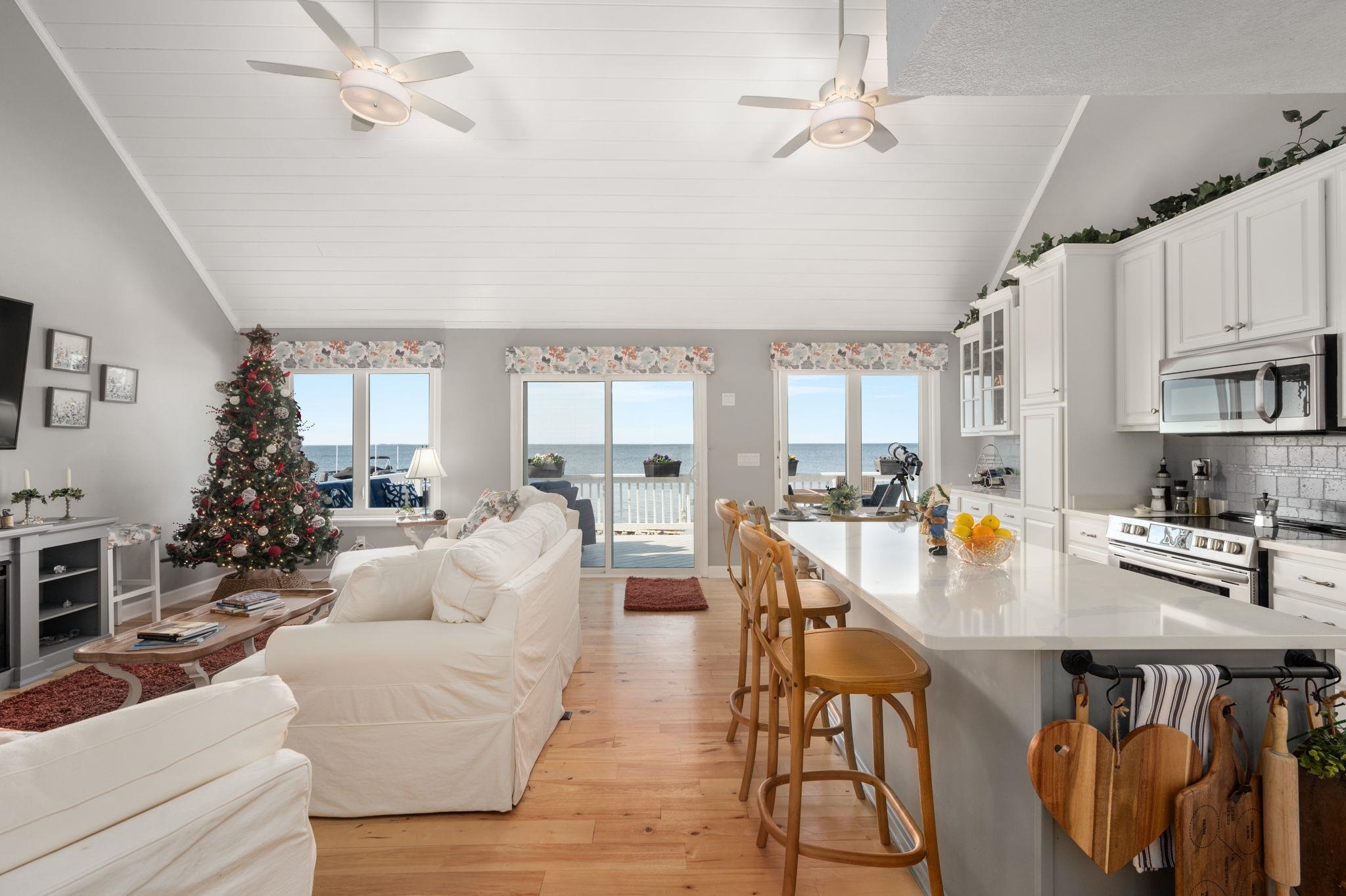 1907 Harbour View Drive Lot 34