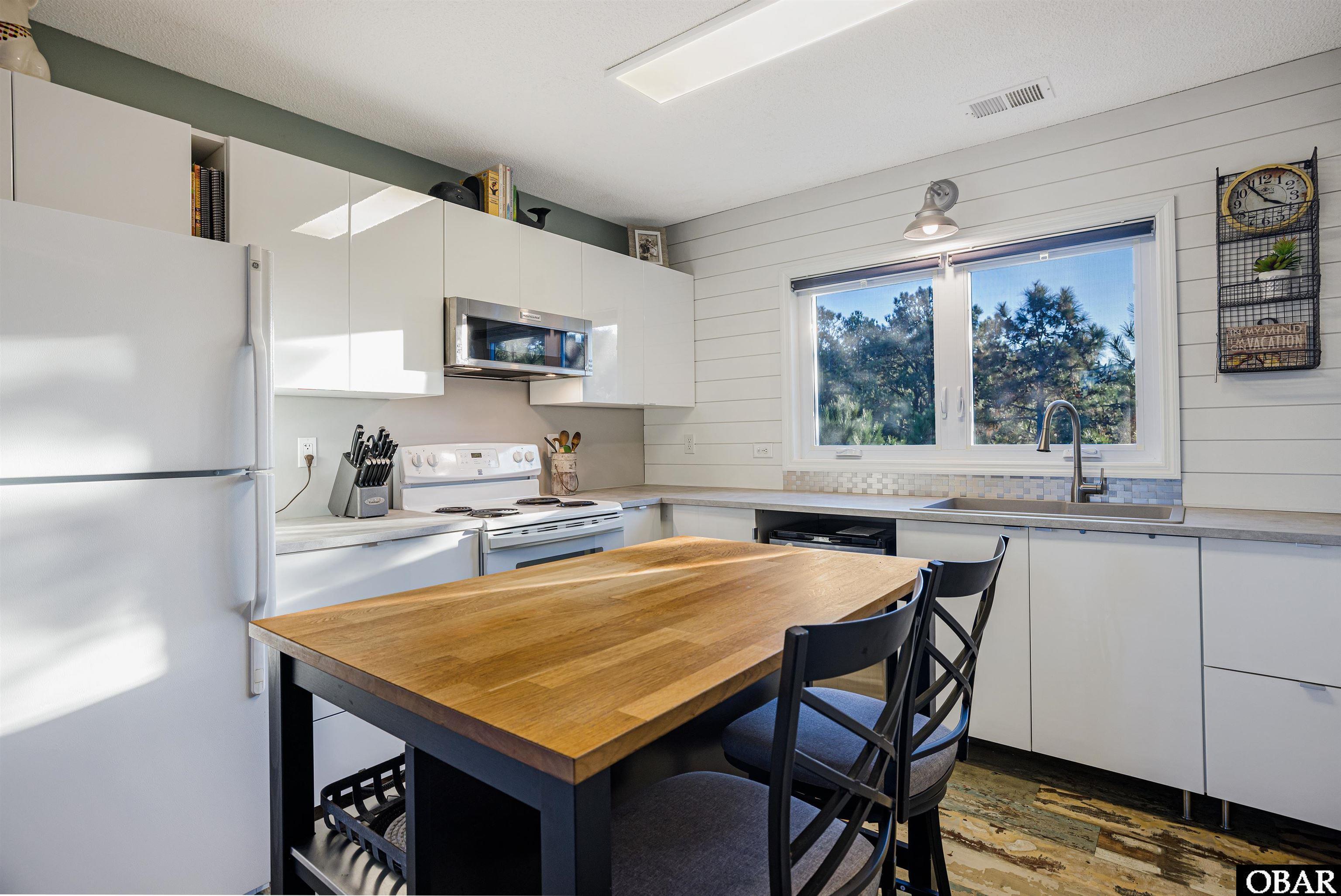 323 W Blue Jay Street Lot 1