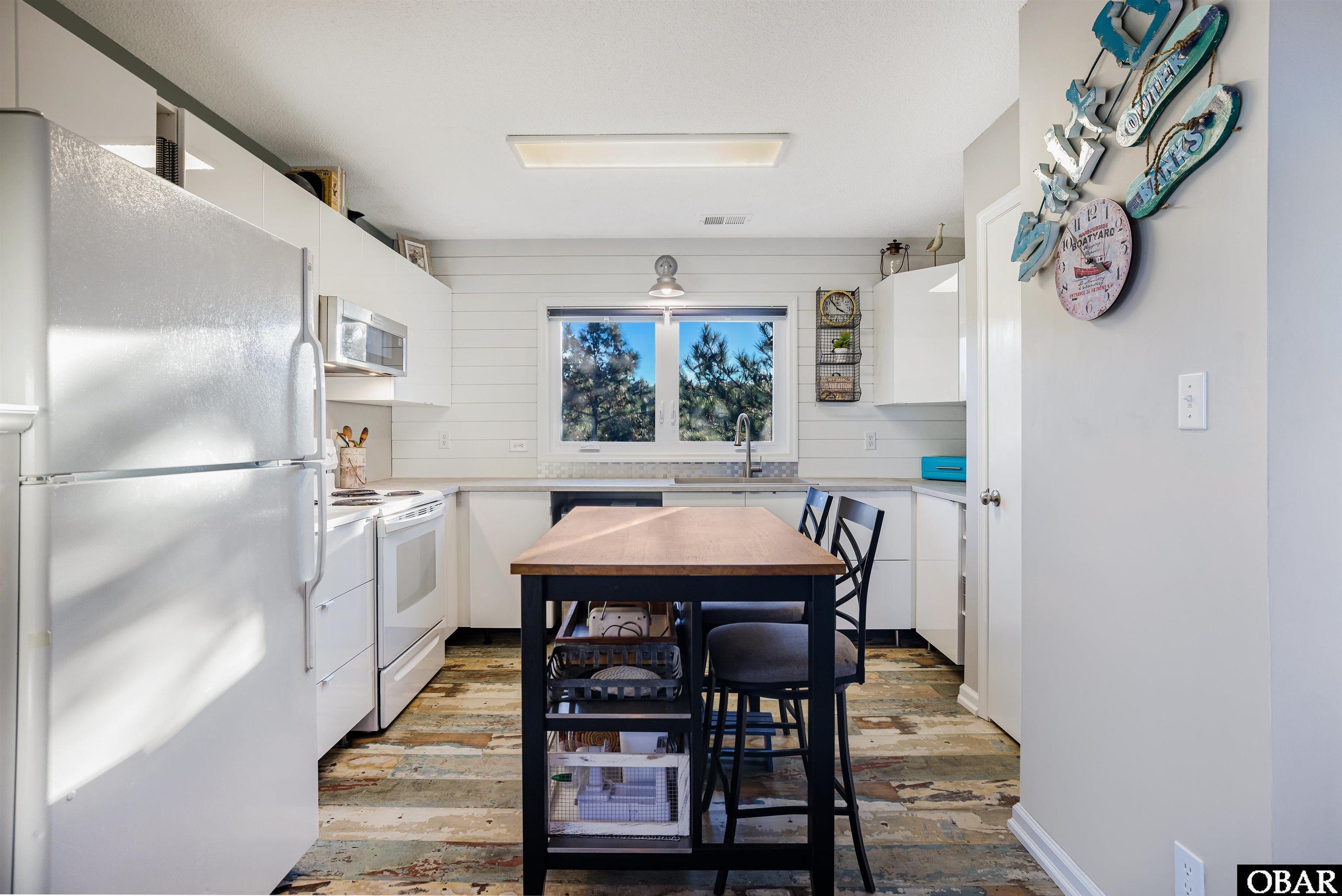 323 W Blue Jay Street Lot 1