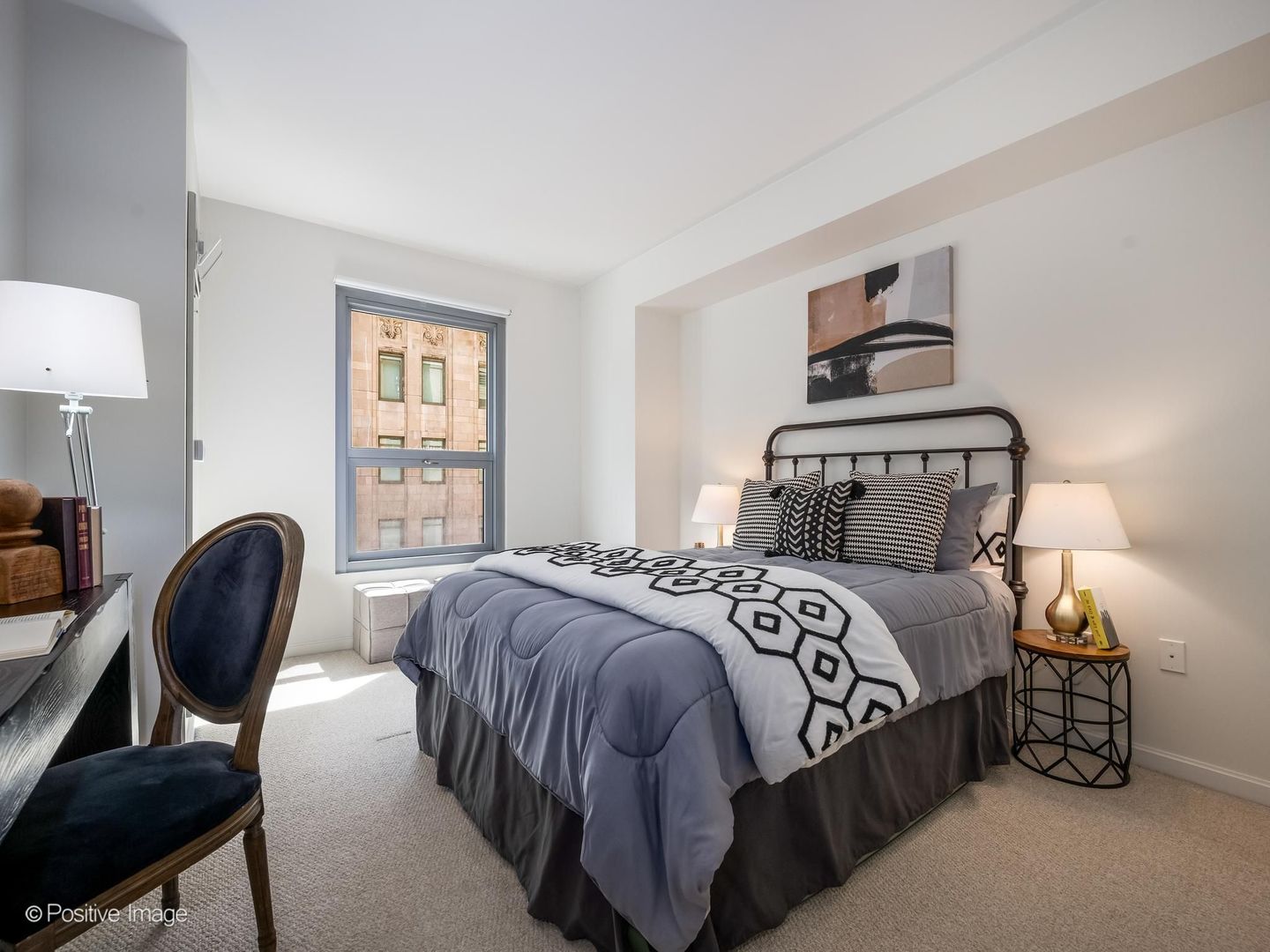 160 E Illinois Street Unit: 901