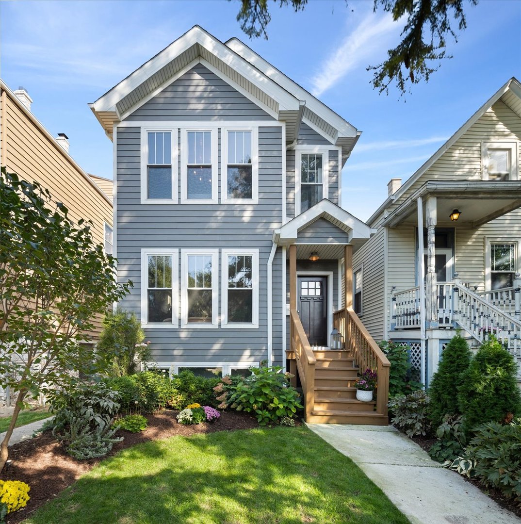 3141 N Saint Louis Avenue