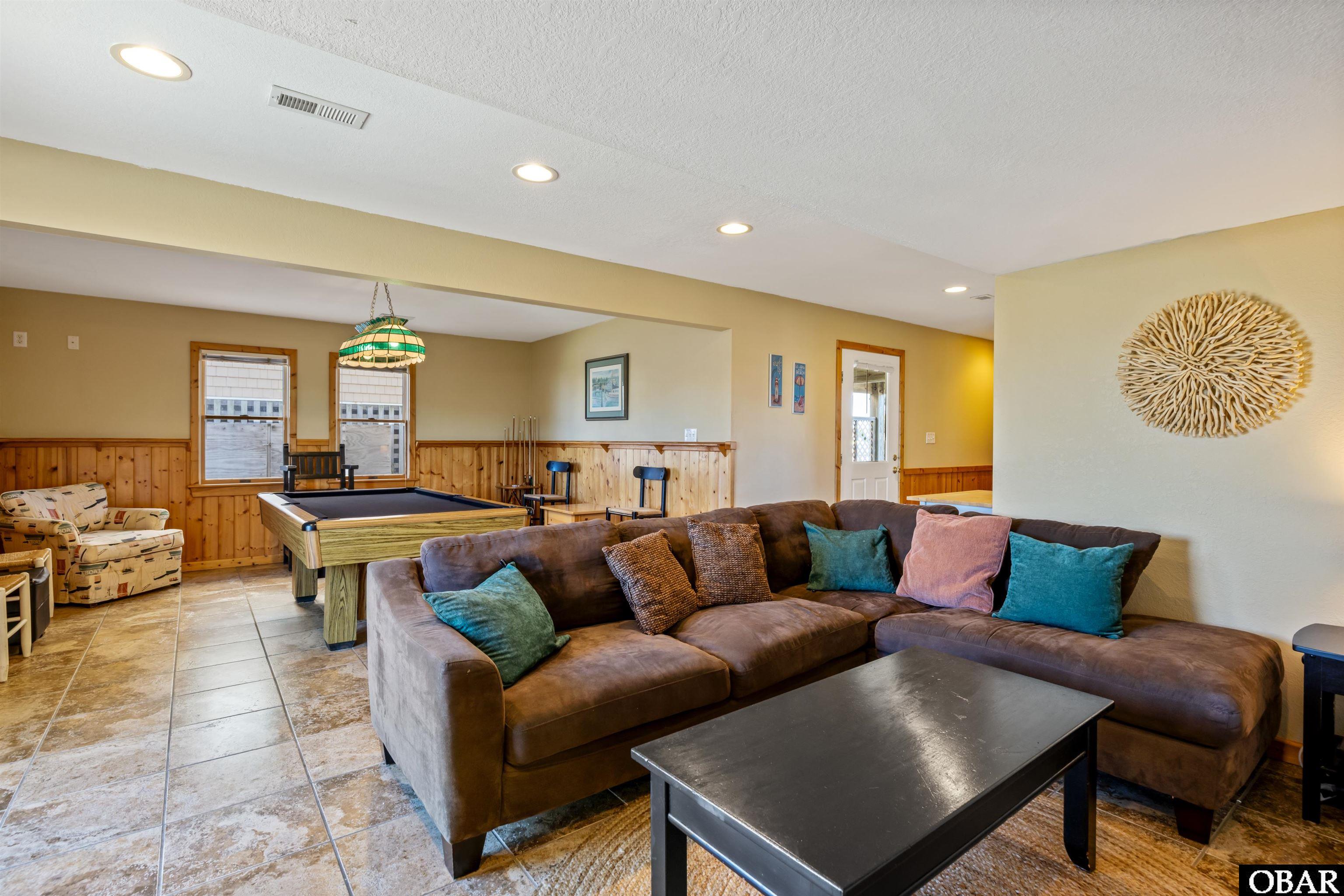 1932 N Virginia Dare Trail Lot 3