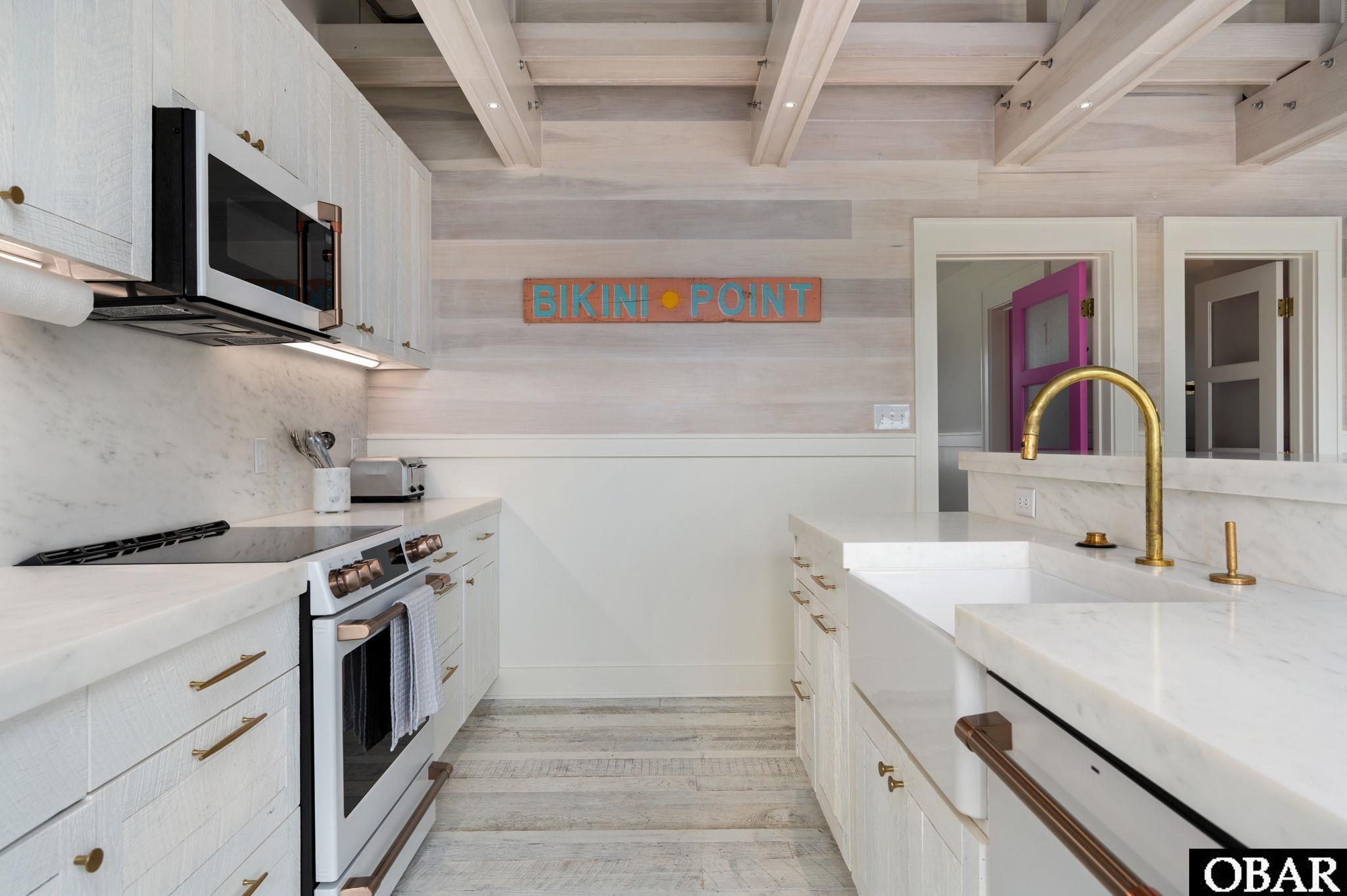 5118 N Virginia Dare Trail Lot 7