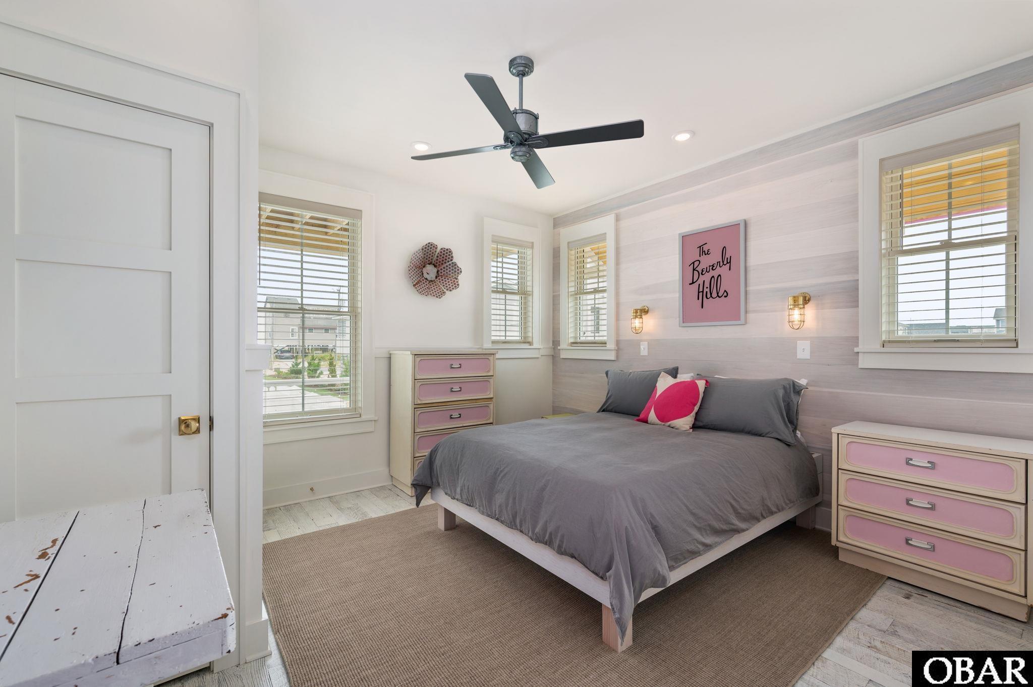 5118 N Virginia Dare Trail Lot 7