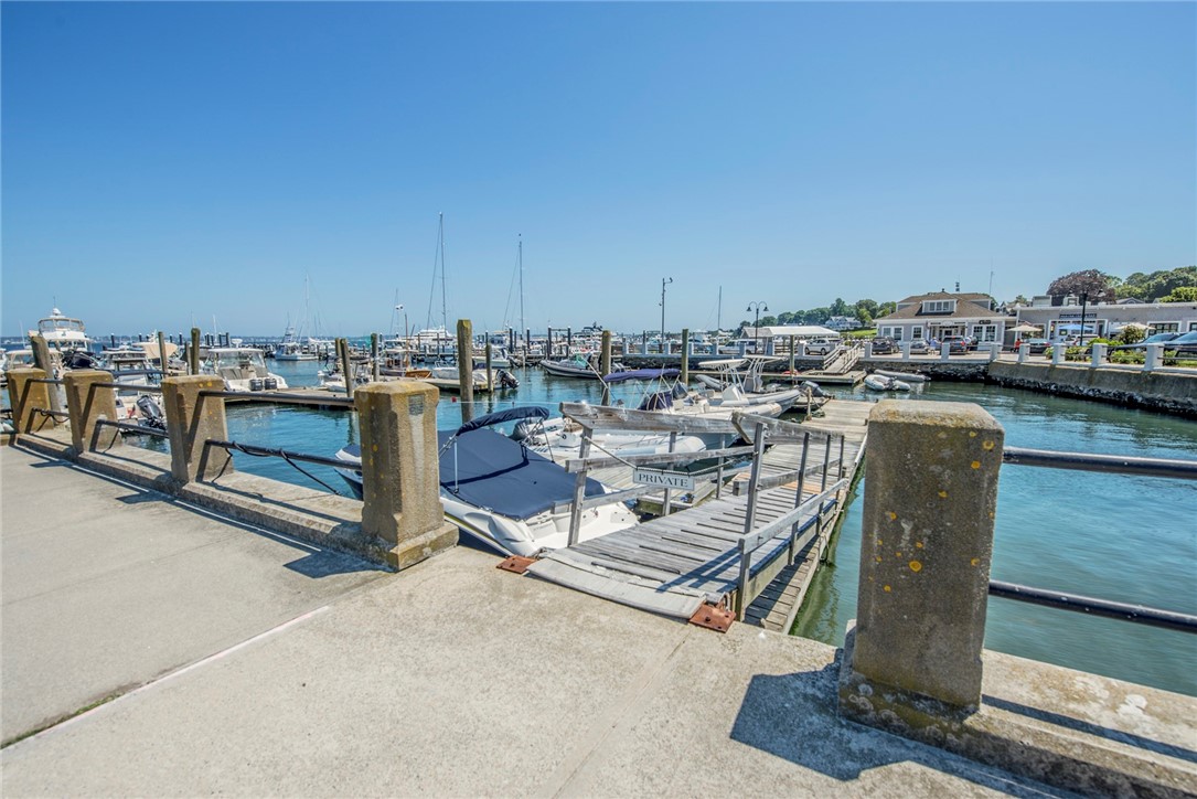 53 Conanicus Avenue 1G