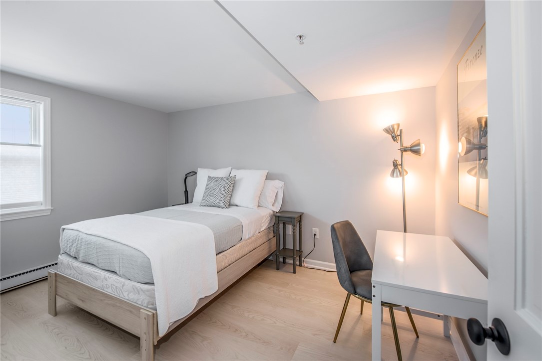 53 Conanicus Avenue 1G