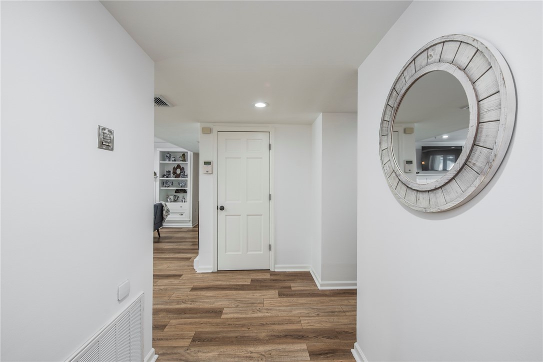 53 Conanicus Avenue 1G