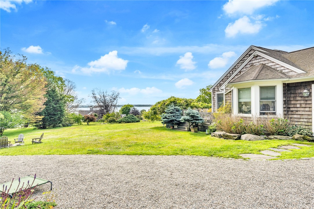840 East Shore Road