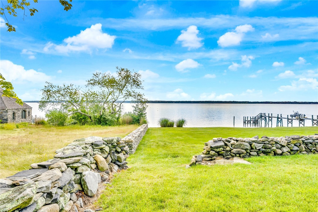 840 East Shore Road