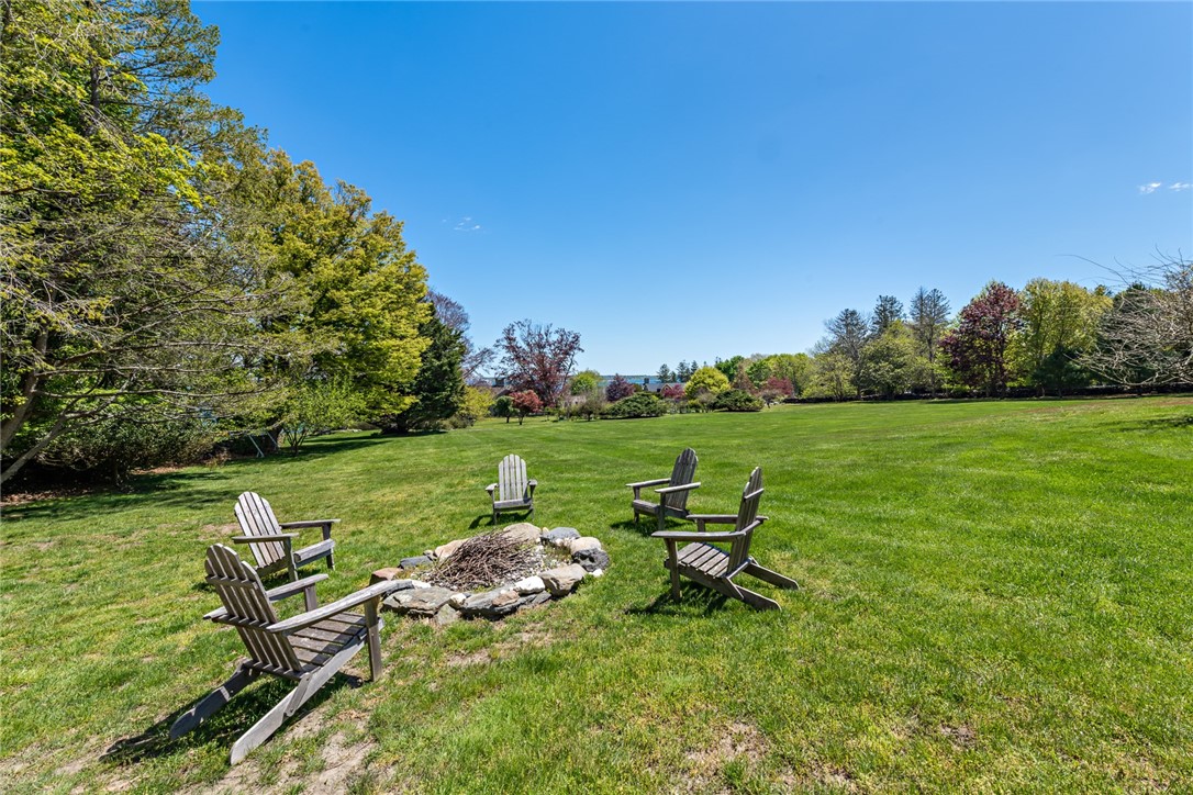 840 East Shore Road