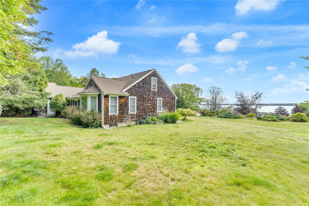 840 East Shore Road