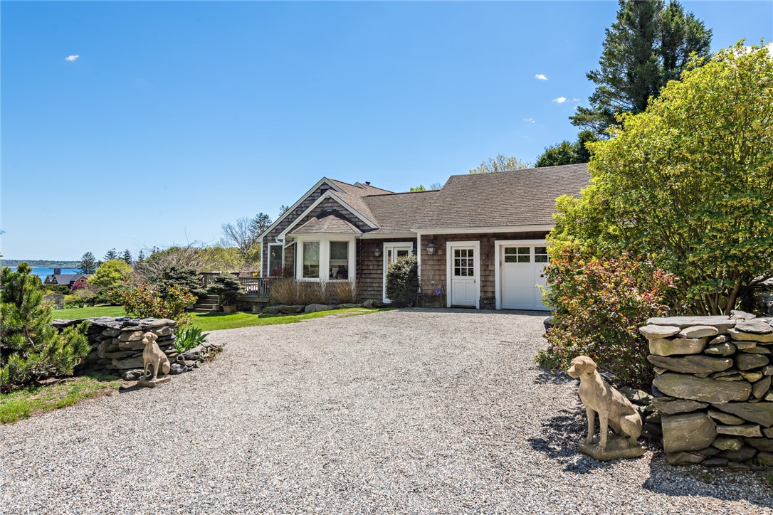 840 East Shore Road