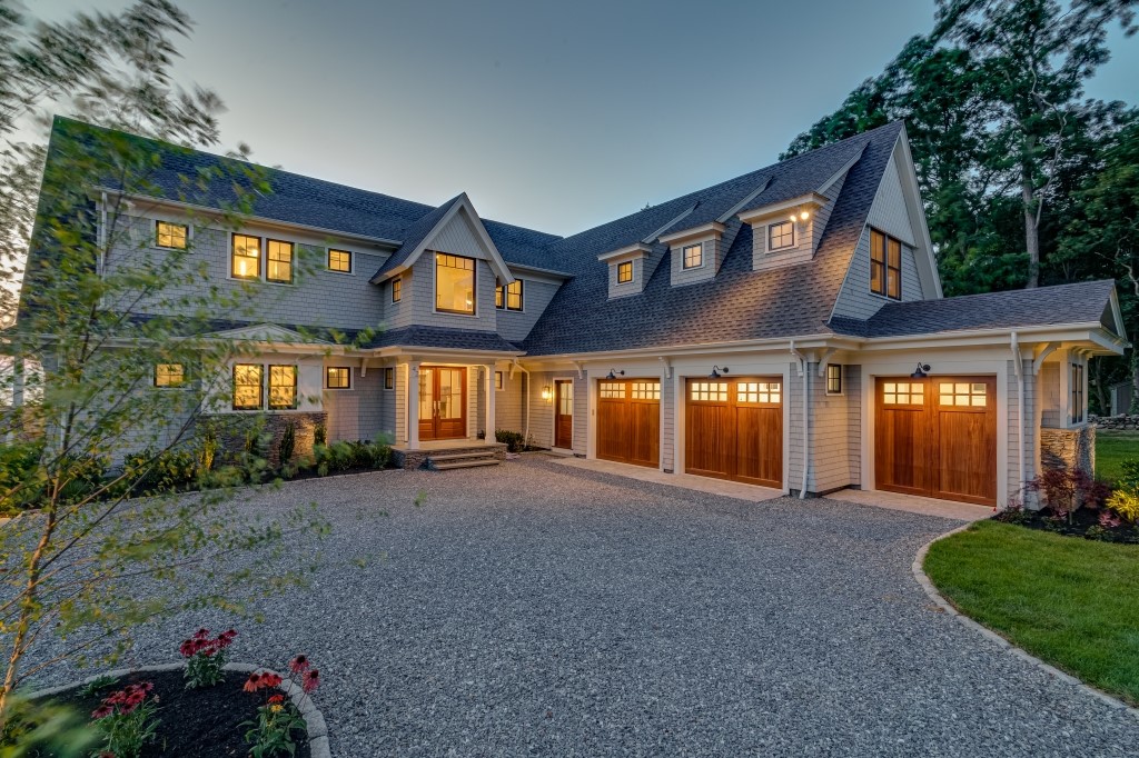 42 N Harbor Drive