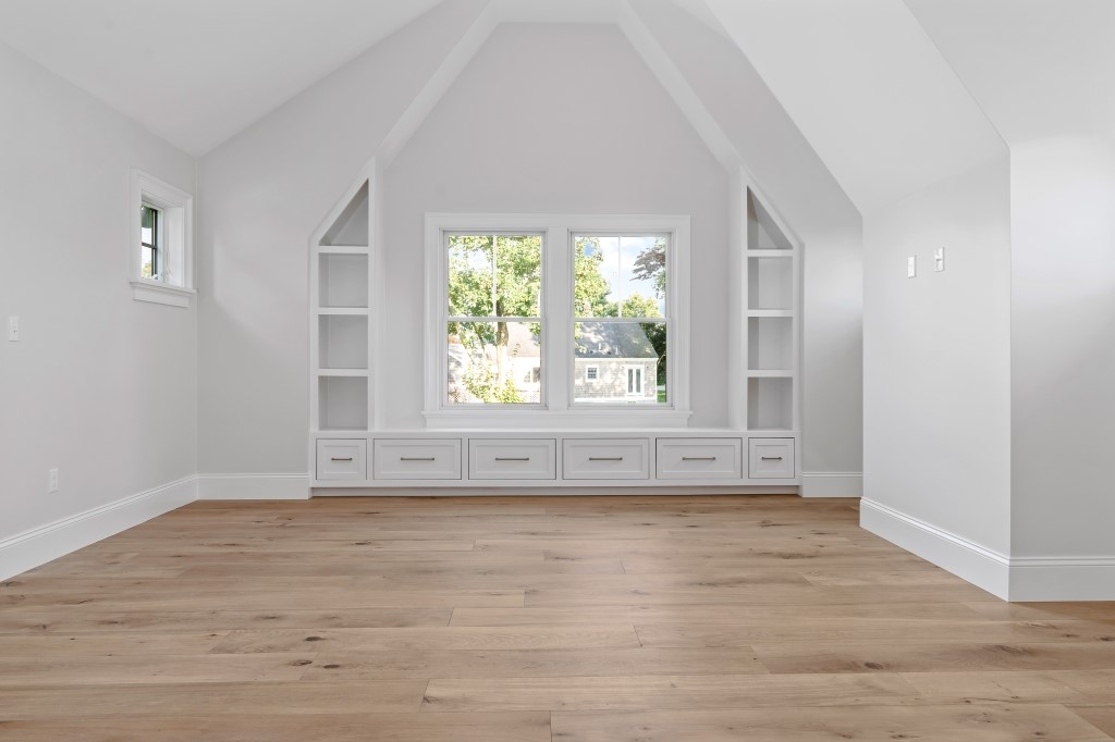 42 N Harbor Drive