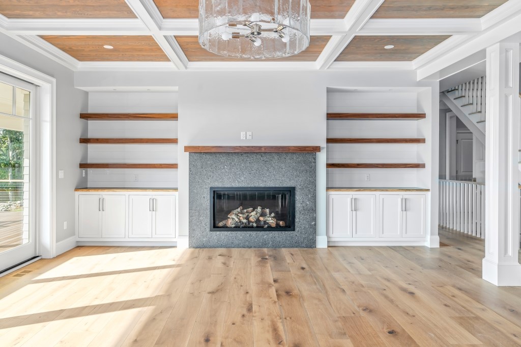 42 N Harbor Drive