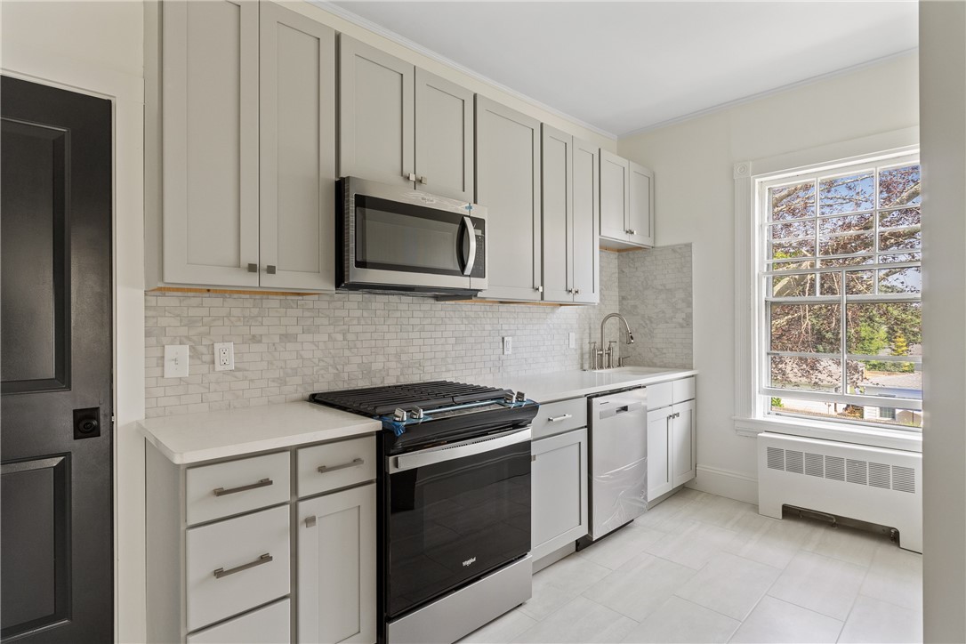259 Gibbs Avenue 4