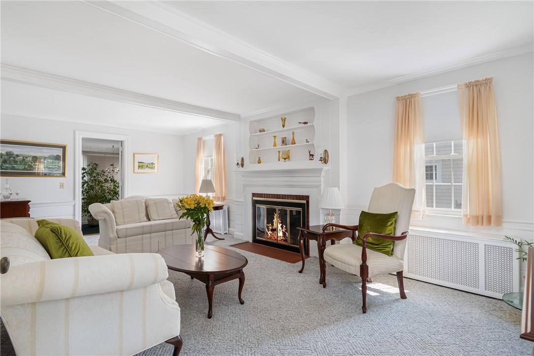 111 Catlin Avenue