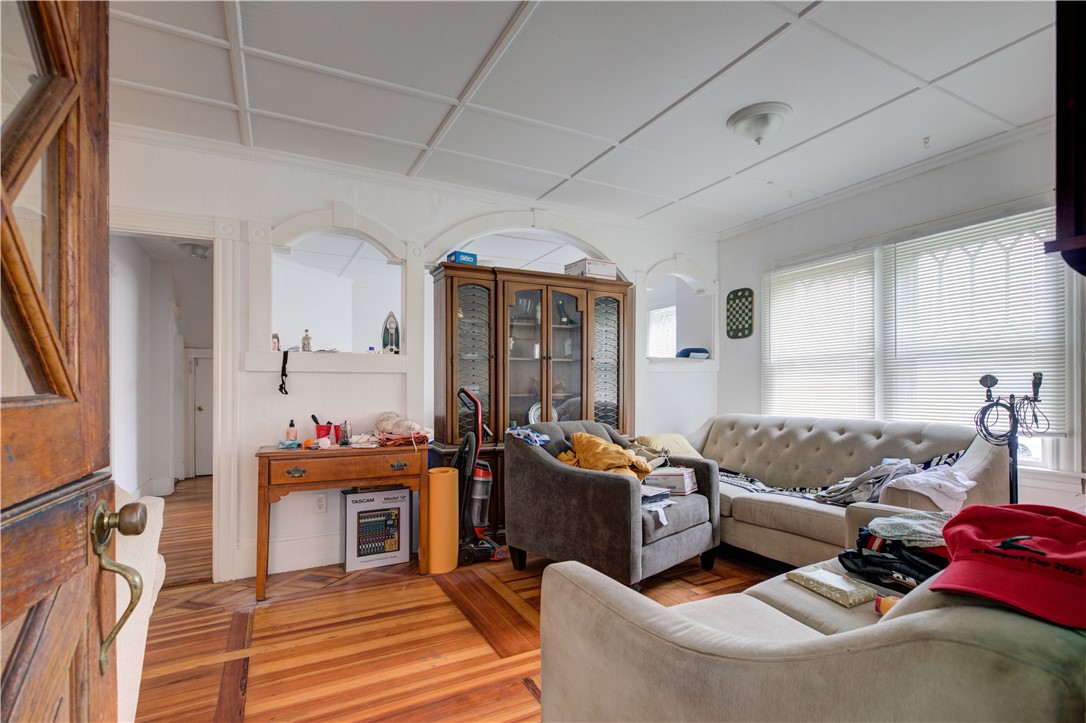 109 Carroll Avenue
