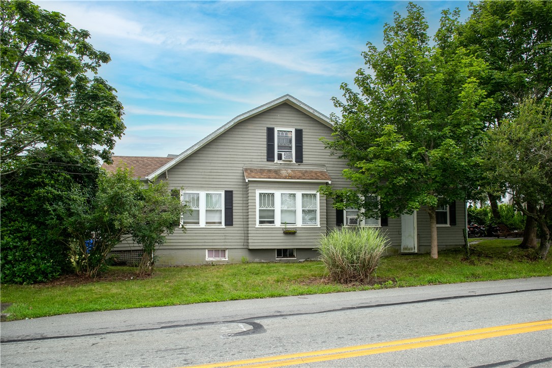 109 Carroll Avenue