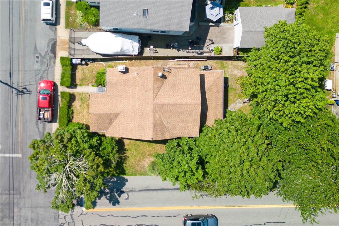 109 Carroll Avenue