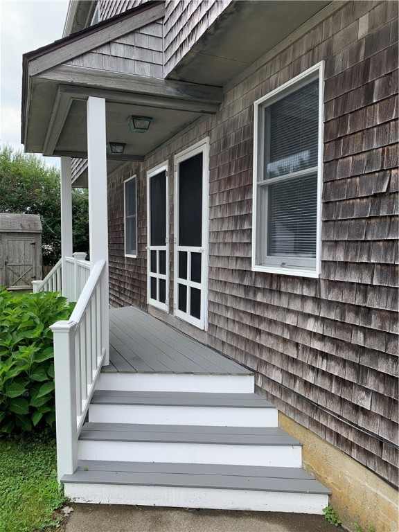 28 Angell Road
