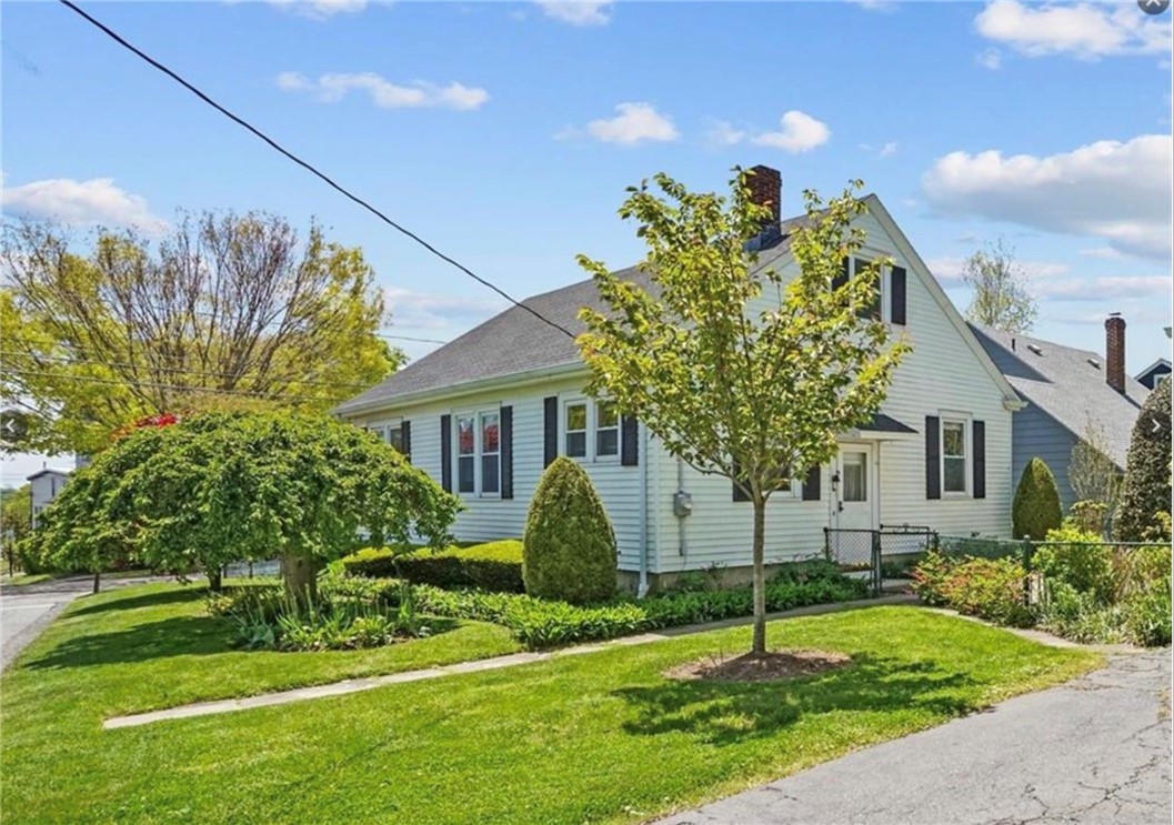 26 Vernon Avenue