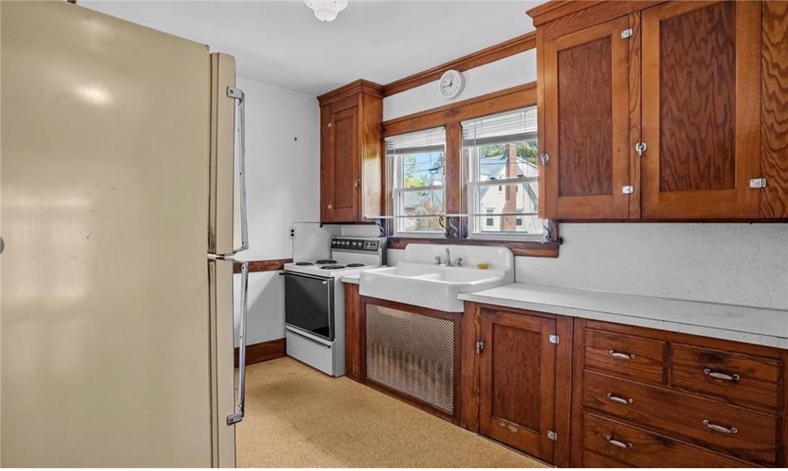 26 Vernon Avenue