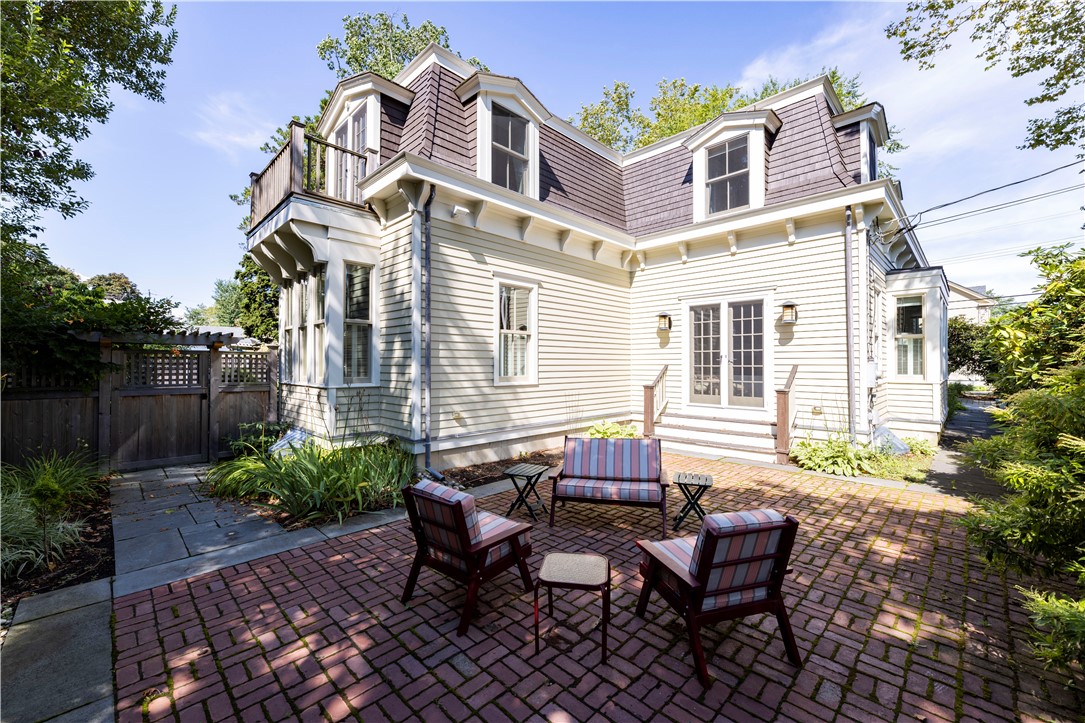21 Cherry Street