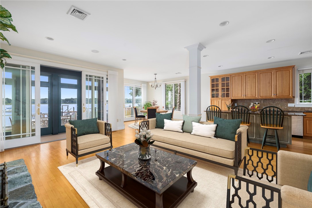 567 Shore Acres Avenue