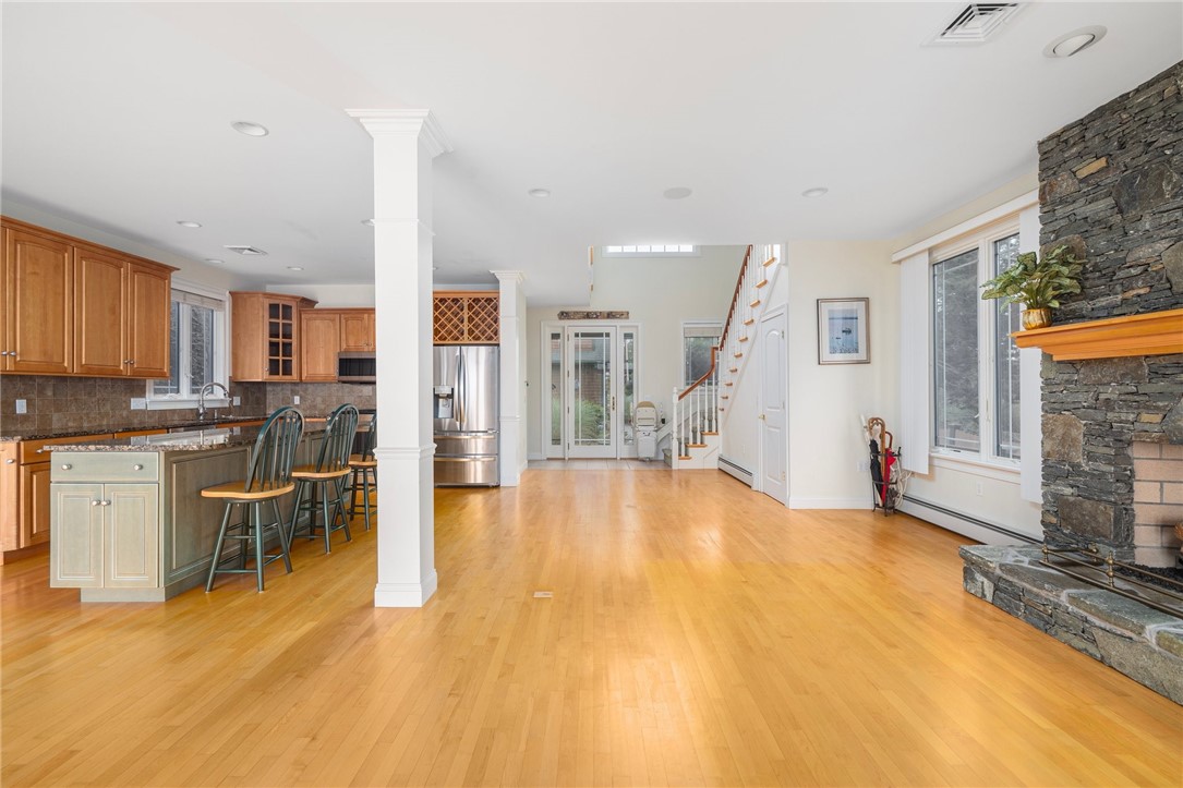 567 Shore Acres Avenue