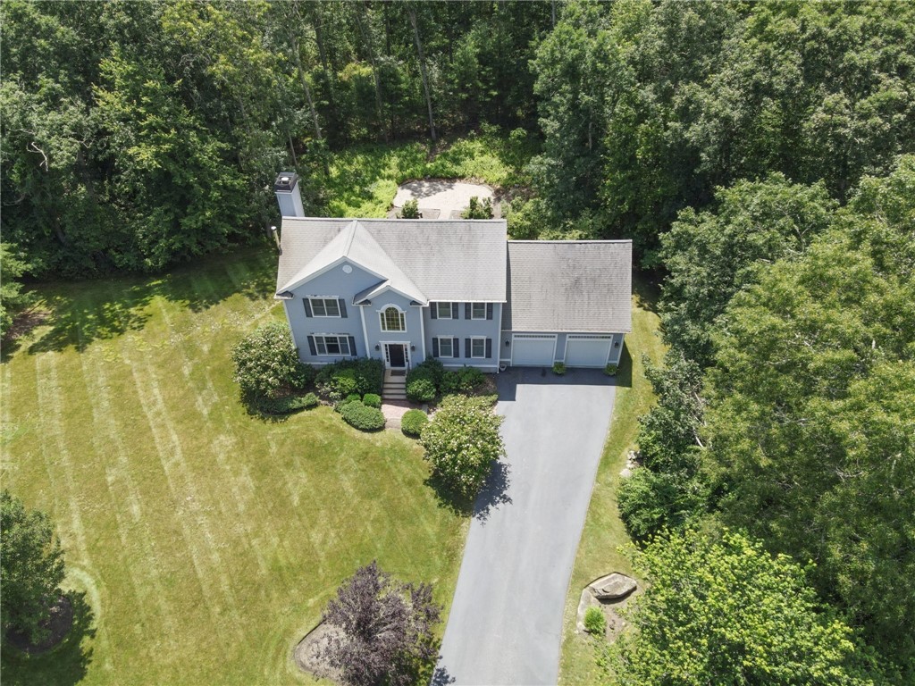 11 Echo Lane
