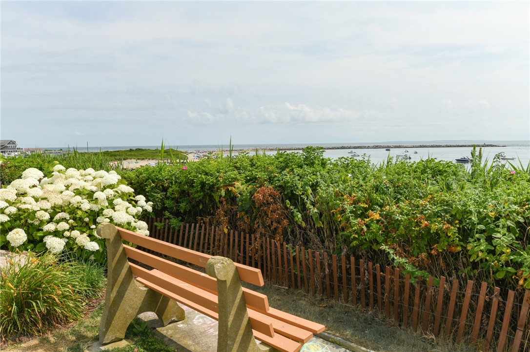 37 Shore Road
