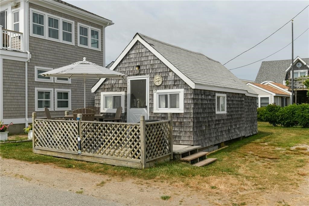 37 Shore Road
