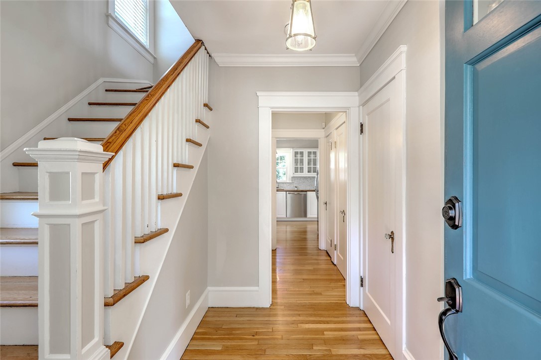 15 Modena Avenue