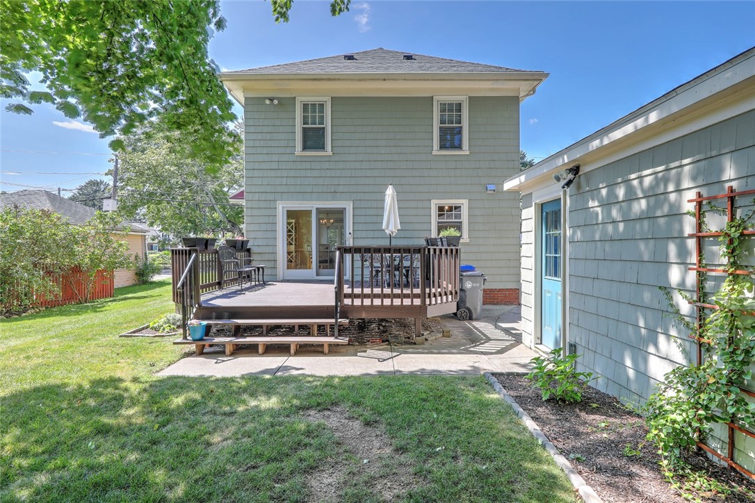 15 Modena Avenue