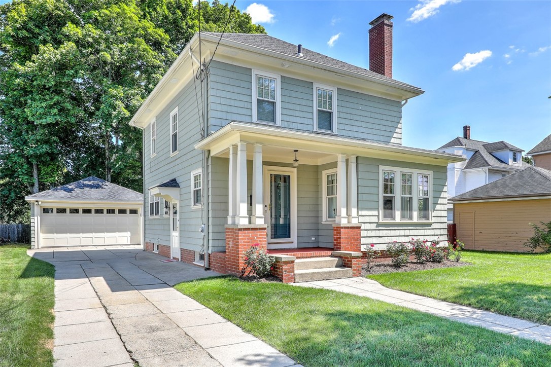 15 Modena Avenue