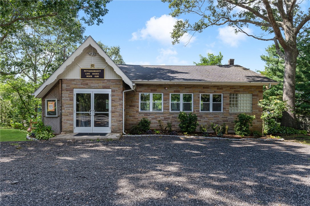 122 Winterberry Road