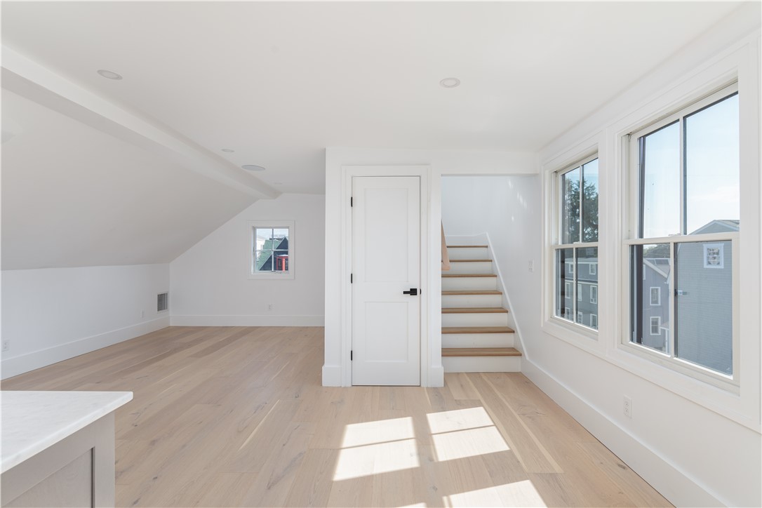 5 Wellington Avenue