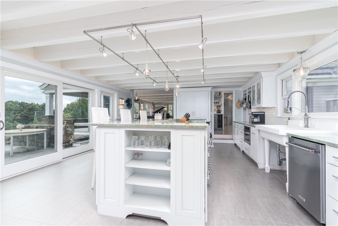 181 Lloyd Road