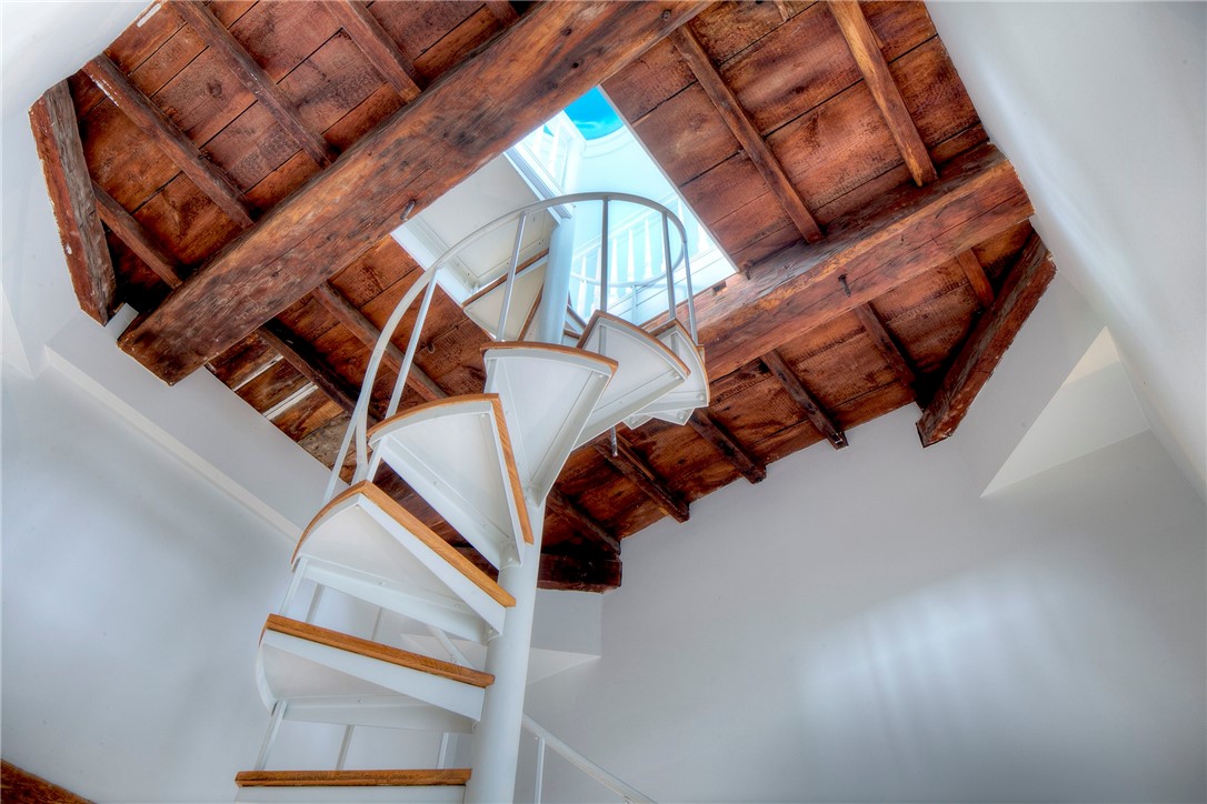 15 Clarke Street 8 & 13B