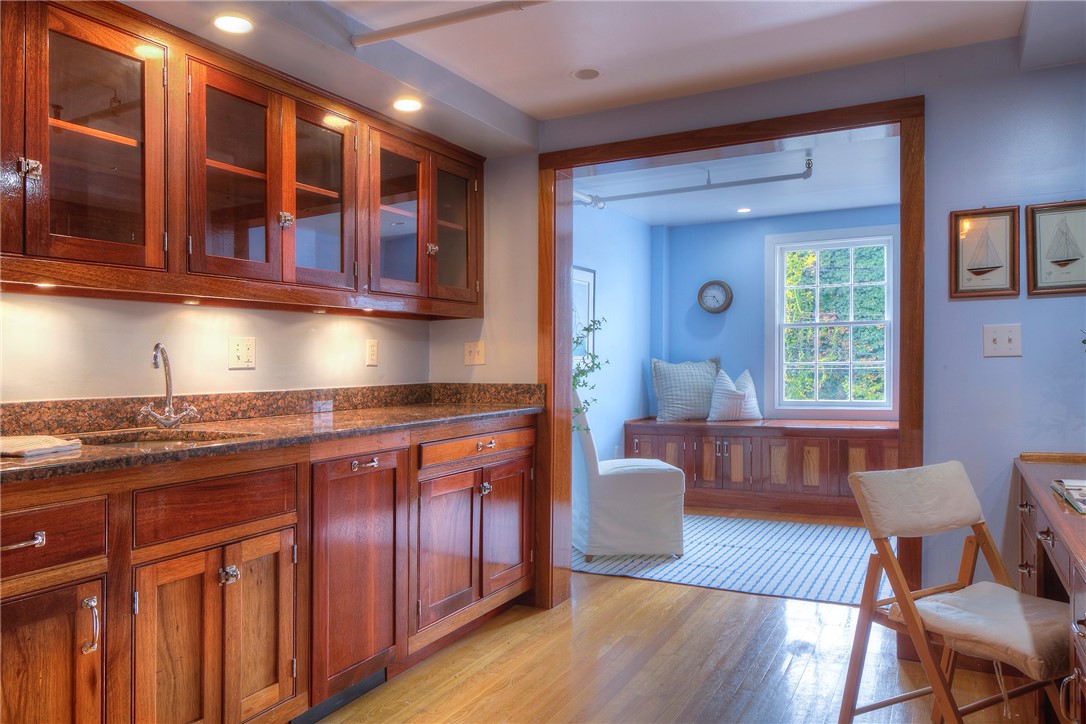 15 Clarke Street 8 & 13B