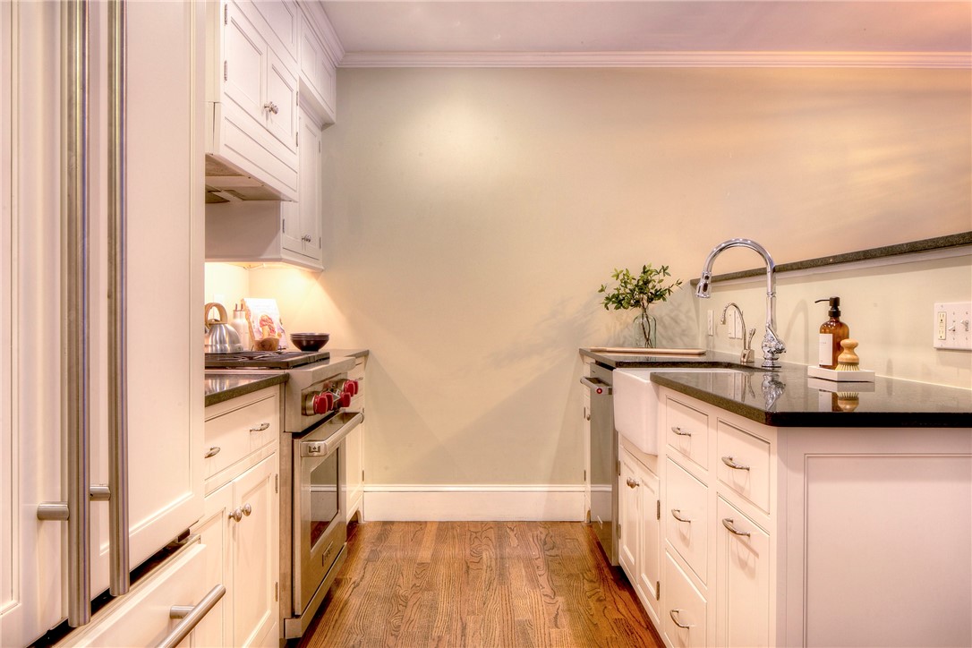 15 Clarke Street 8 & 13B