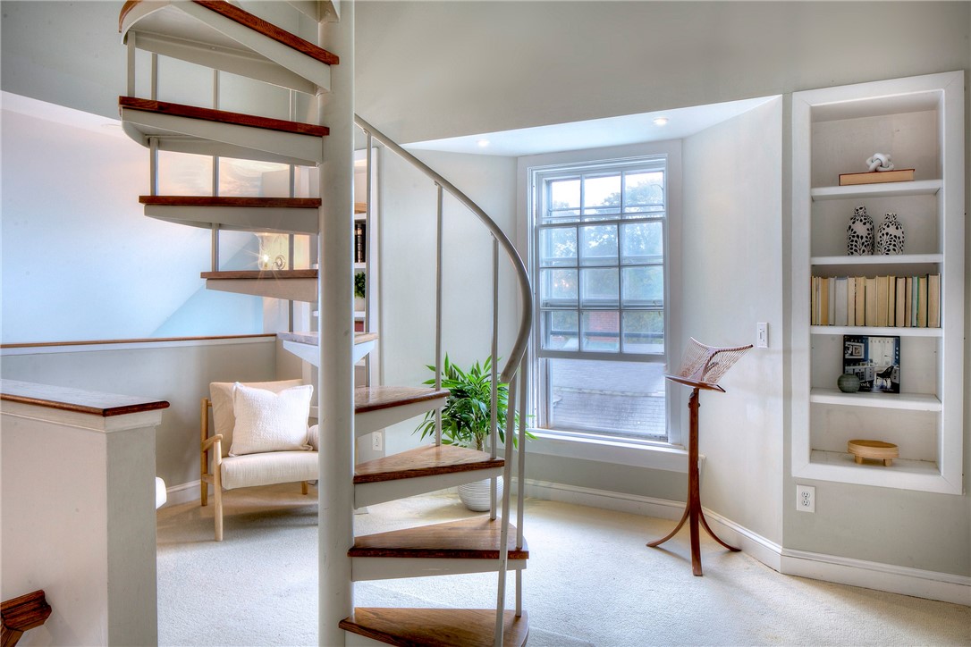 15 Clarke Street 8 & 13B