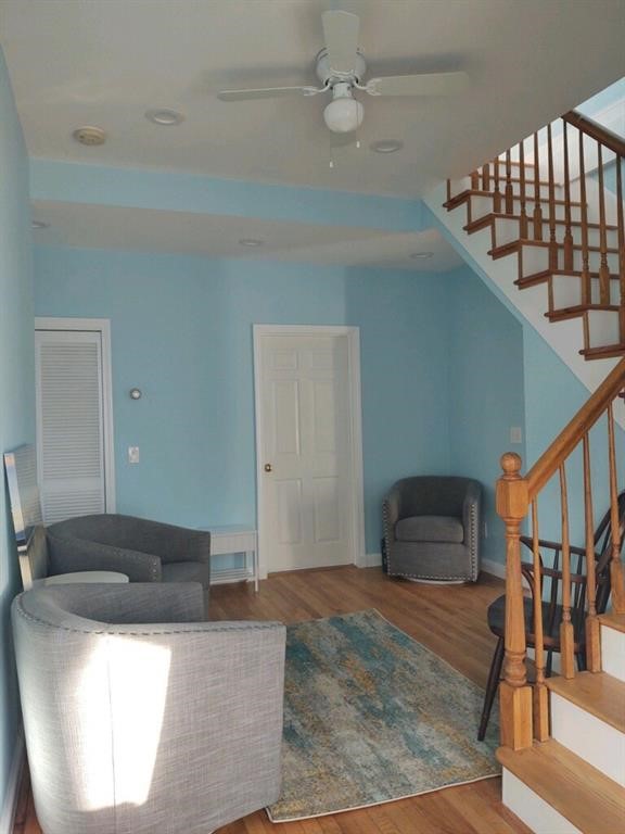 17 Crescent Street