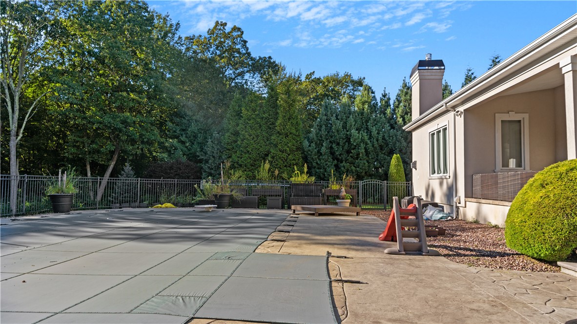 23 Pine Ridge Drive