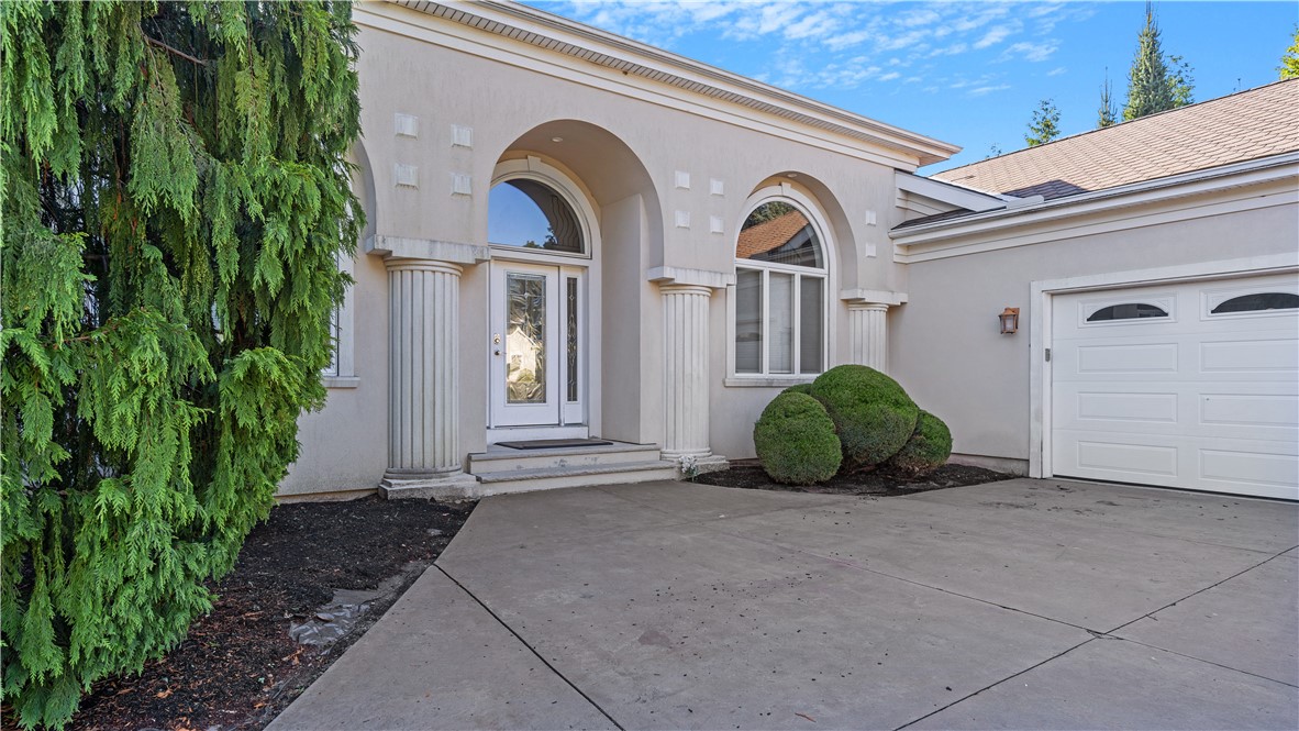 23 Pine Ridge Drive