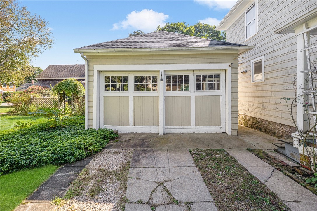 78 Lake Street