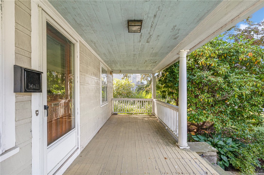 78 Lake Street
