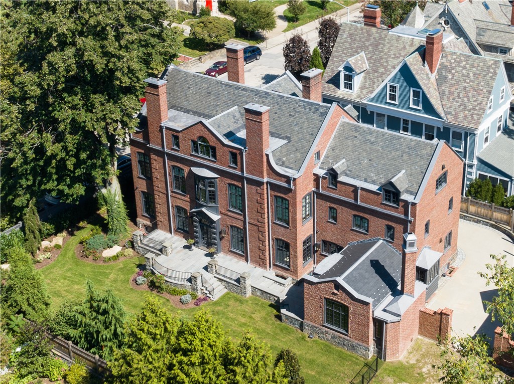 35 Orchard Avenue